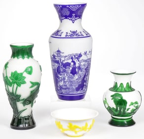 CHINESE PEKING GLASS GROUP