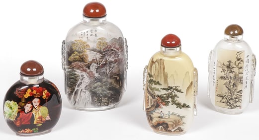 CHINESE REVERSE PAINTED SNUFF BOTTLES