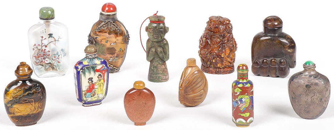 10 CHINESE SNUFF BOTTLES (1 of 2)