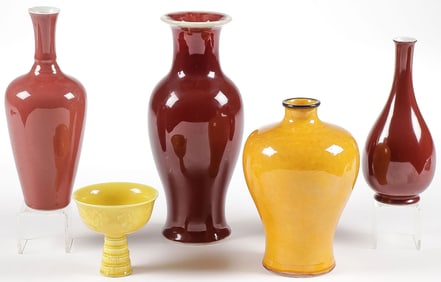 5 CHINESE GLAZED PORCELAIN VESSELS, QING