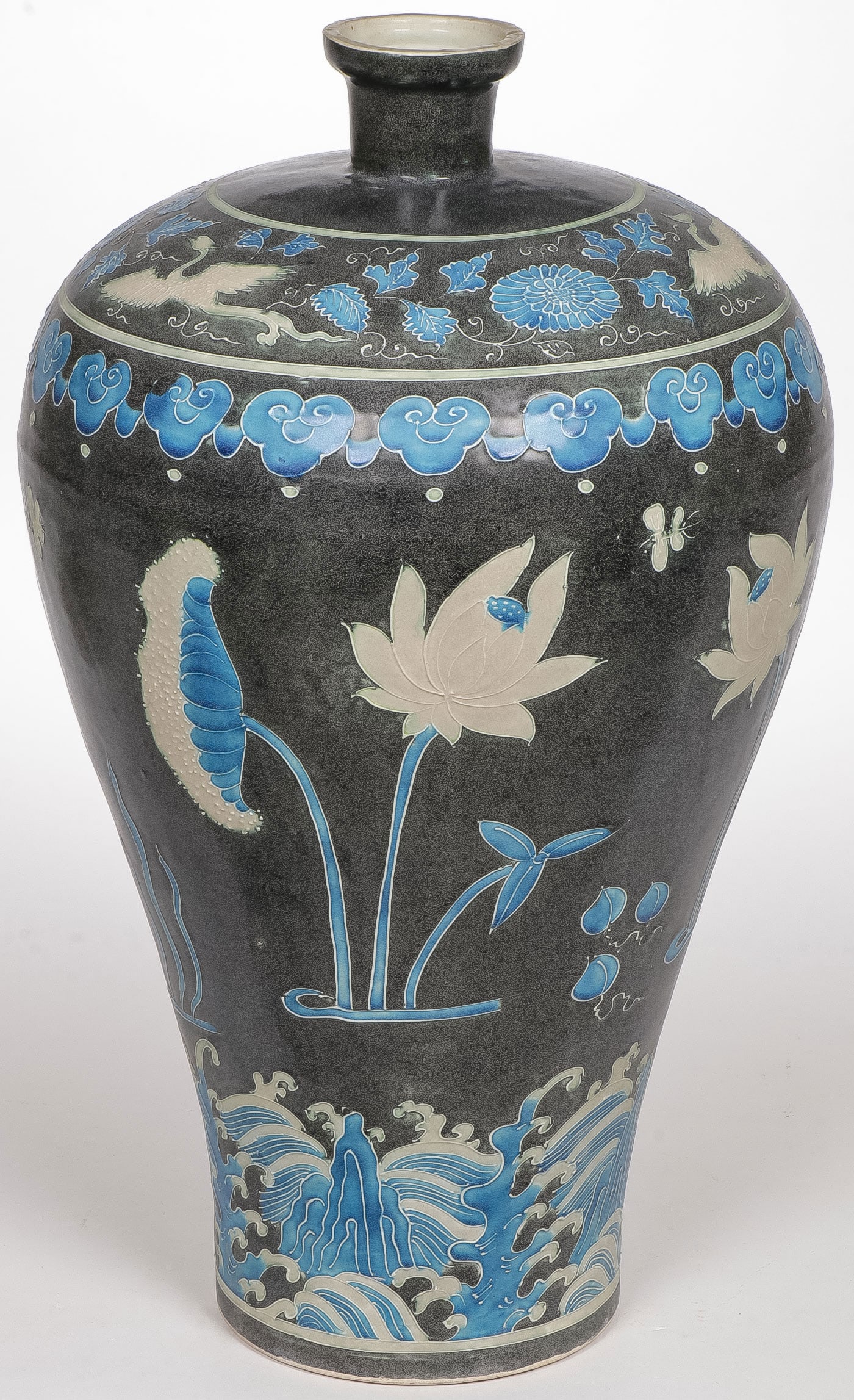 LARGE CHINESE FAHUA VASE: LARGE CHINESE FAHUA VASE. With raised decorative waves, flowers, butterflies, and cranes in the Fahua style. Height 17.25 inches (43.5cm) NO RESERVE. SHIPPING NOTICE: Except for large, oversized items
