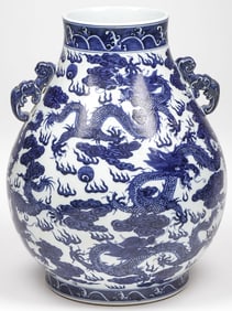 LRG CHINESE BLUE & WHITE HU VASE