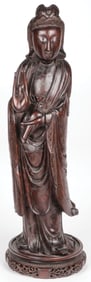 A FINE CHINESE CARVED GUANYIN QING DYNASTY
