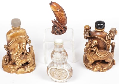 FOUR CHINESE SNUFF BOTTLES