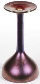 A FINE LOETZ IRIDESCENT VASE, C 1905