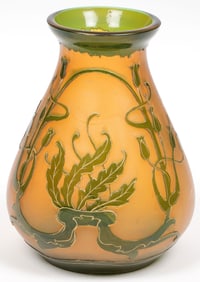DAUM NANCY FRENCH CAMEO GLASS VASE, C. 1900