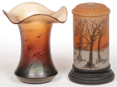 VINTAGE ART GLASS VASE & LAMP