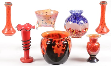 GOOD GROUP OF VINTAGE CZECH ART GLASS