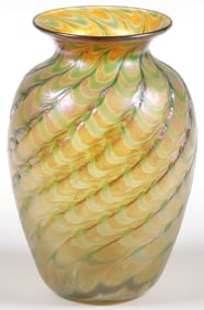 IRIDESCENT ART GLASS VASE