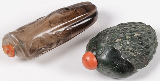 2 CHINESE CARVED SNUFF BOTTLES