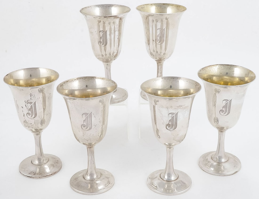 6 WALLACE STERLING GOBLETS: 6 WALLACE STERLING GOBLETS. Each monogramed J and marked Wallace sterling, height 6.75 inches. Total weight 1000 grams. NO RESERVE. Provenance: The Doctor Manmohan Singh MD (1937-2024) lifetime colle