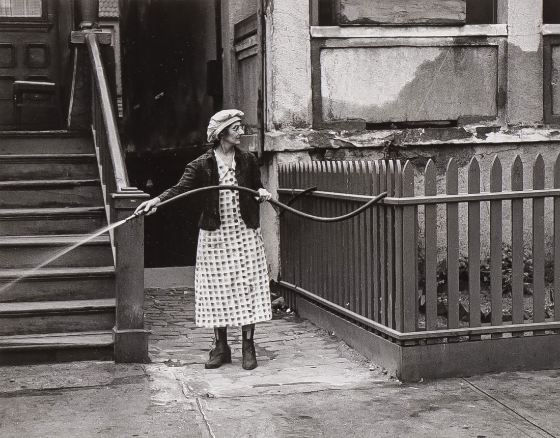 HELEN LEVITT PHOTOGRAPH: HELEN LEVITT (American 1913-2009)Bronx circa 1942Gelatin silver on Kodak, a later impressionVerso with stamped copyright label HELEN LEVITT 4 EAST 12 STREET NY.Image 7 inches x 8.8 inches. Sheet 11 i