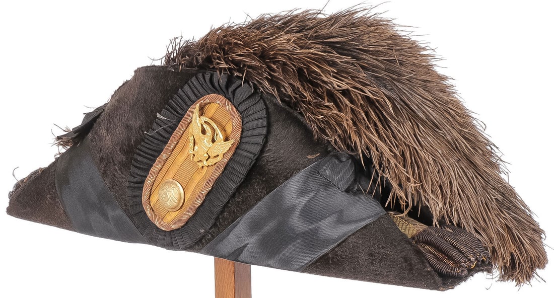 U.S. M1872 INDIAN WARS OFFICERS CHAPEAU IN BOX: U.S. M1872 INDIAN WARS OFFICERS CHAPEAU IN BOX. Comprising a very fine "Chapeau De Bras" folding bicorn beaver fur chapeau with original ostrich feathers, bullion cockade with gilt spread wing eagle i