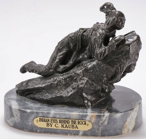ATTRACTIVE BRONZE INDIAN SCULPTURE
