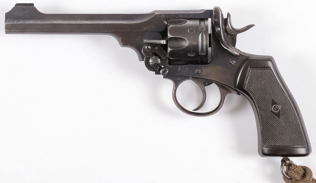 WW1 BRITISH WEBLY MARK VI .455 REVOLVER: WW1 BRITISH WEBLY MARK VI .455 REVOLVER. Left side of lower frame marked "WEBLEY MARK VI 1915." Broad Arrow proofed and dated 1915 at forcing cone area of barrel. Matching numbers on frame, barrel and