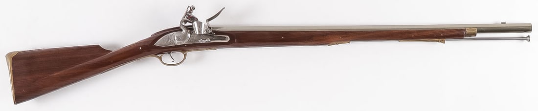 PEDERSOLI BROWN BESS CARBINE MUSKET: PEDERSOLI BROWN BESS CARBINE MUSKET. Comprising an Italian Pedersoli flintlock ?Brown Bess' smooth bore carbine version of the Brown Bess musket. in.75 caliber, with 30.5-inch satin finish barrel, ove