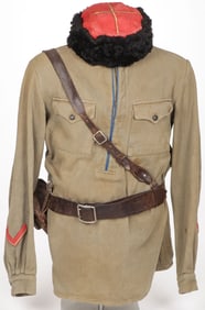 A RUSSIAN WWII OFFICERS COSSACK TUNIC & KUBANKA