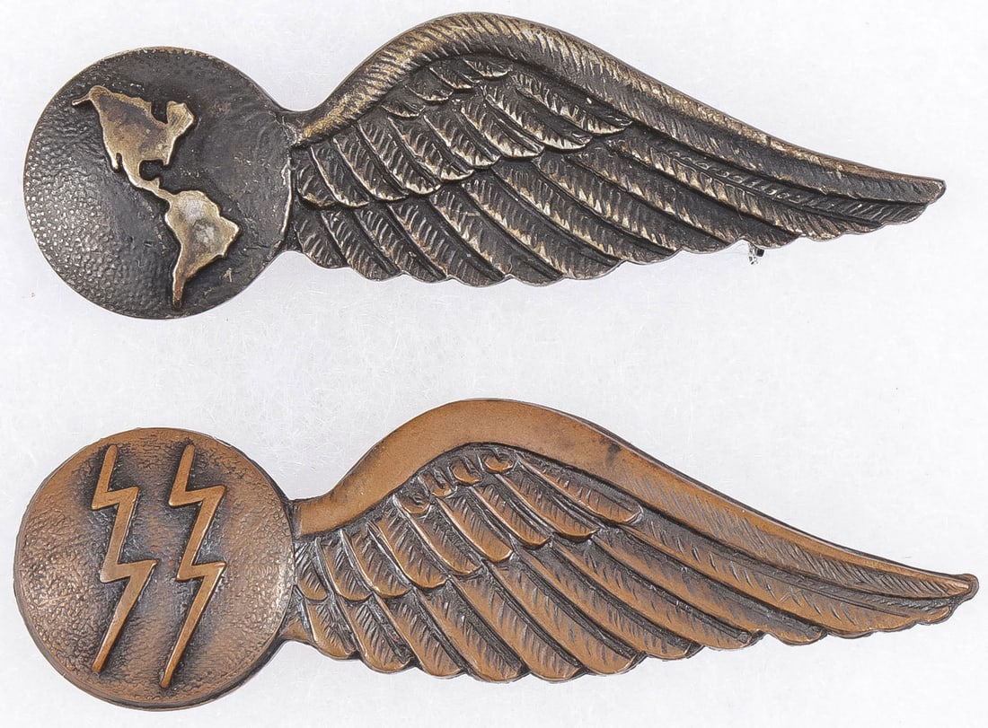 PAIR OF SCARCE WWII ATC HALF WINGS: PAIR OF SCARCE WWII ATC HALF WINGS. Comprising a pair of WWII ATC Navigator Flight Operator pin back half wings with detailed feathering in silver finish (5.2cm). Together with a pair of WWII ATC Radi