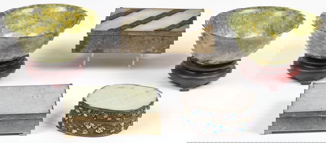 CHINESE CARVED HARDSTONE GROUP