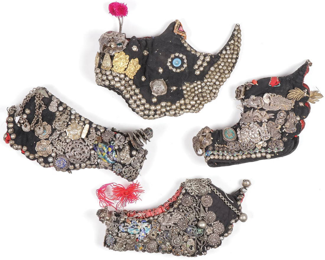 FOUR CHINESE ZHUANG CHILDREN'S HATS