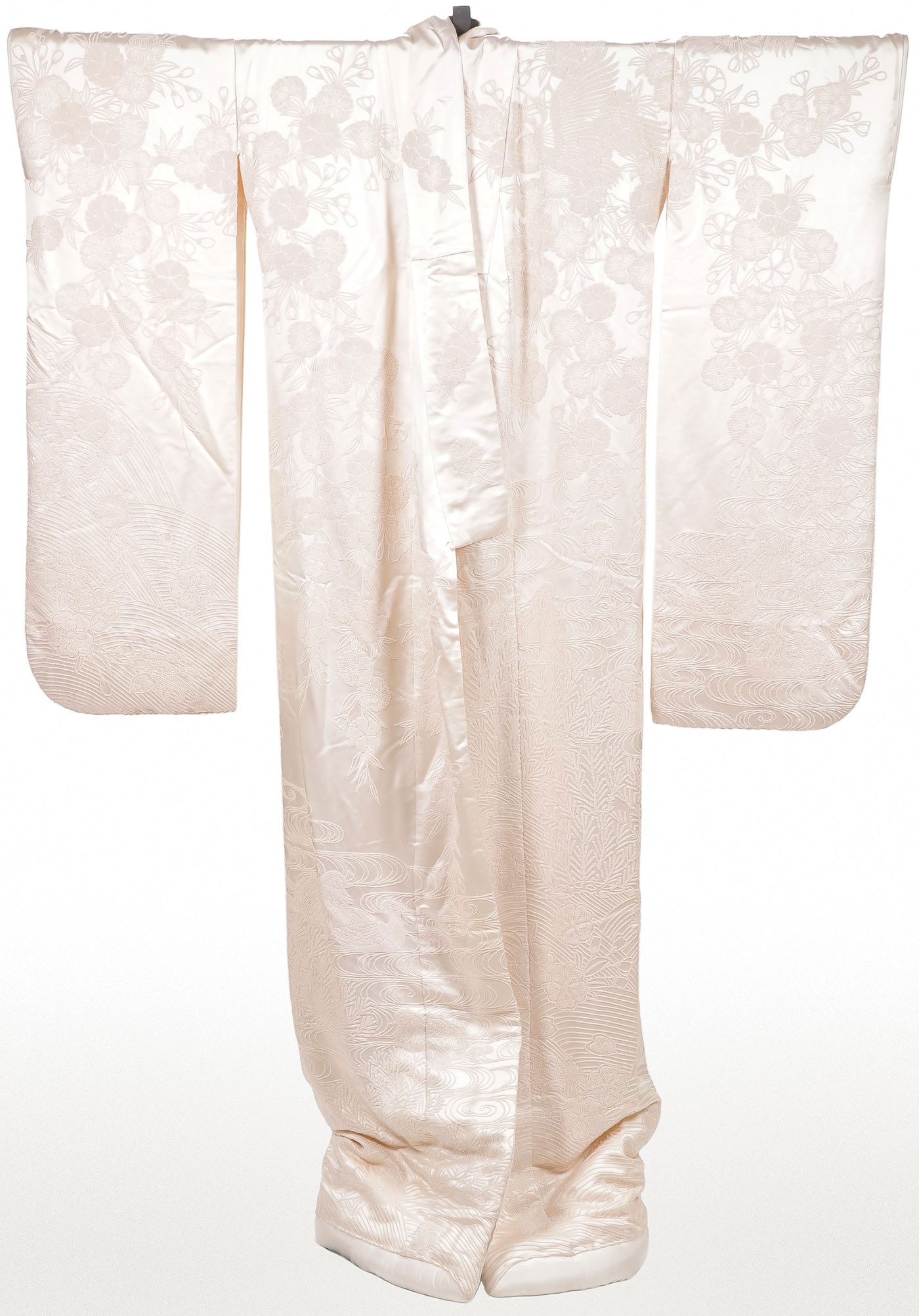 JAPANESE WHITE WEDDING KIMONO (1 of 2)