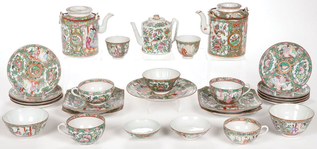 CHINESE FAMILLE ROSE CANTON EXPORT WARE, 19TH C (1 of 3)
