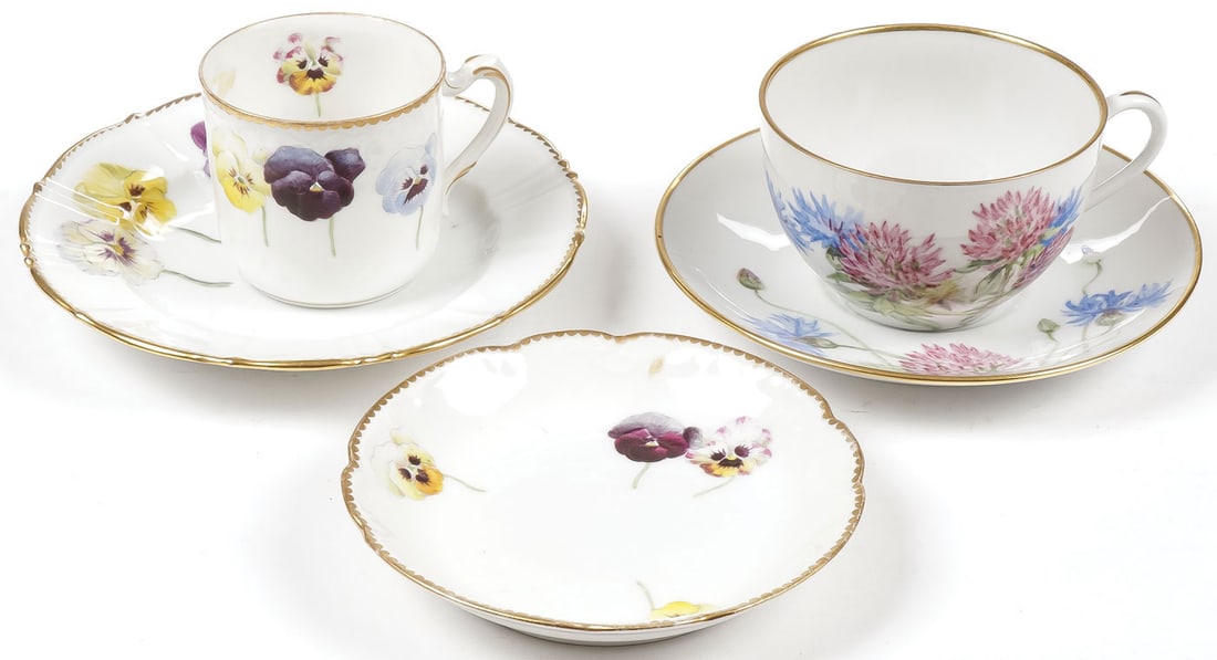 GRAND DUCHESS OLGA ALEXANDROVNA PAINTED PORCELAIN (1 of 6)