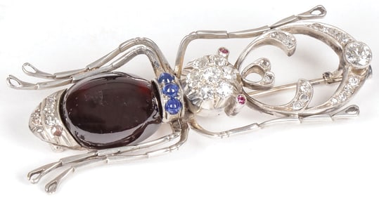A RUSSIAN GOLD, DIAMOND & JEWELED BEETLE BROOCH