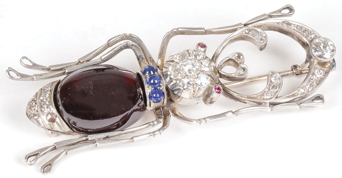 A RUSSIAN GOLD, DIAMOND & JEWELED BEETLE BROOCH (1 of 4)