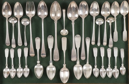 MIXED STERLING SILVER FLATWARE GROUP