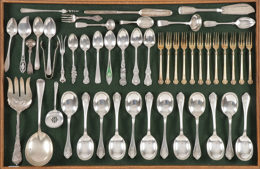 MIXED STERLING SILVER FLATWARE GROUP (1 of 1)
