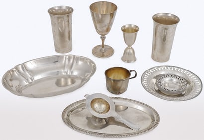 LARGE GROUP OF STERLING SILVER TABLEWARES