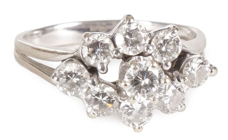 LADIES 14KT GOLD AND DIAMOND CLUSTER RING