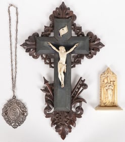 CARVED CRUCIFIX AND DEVOTIONAL ITEMS, 19TH C