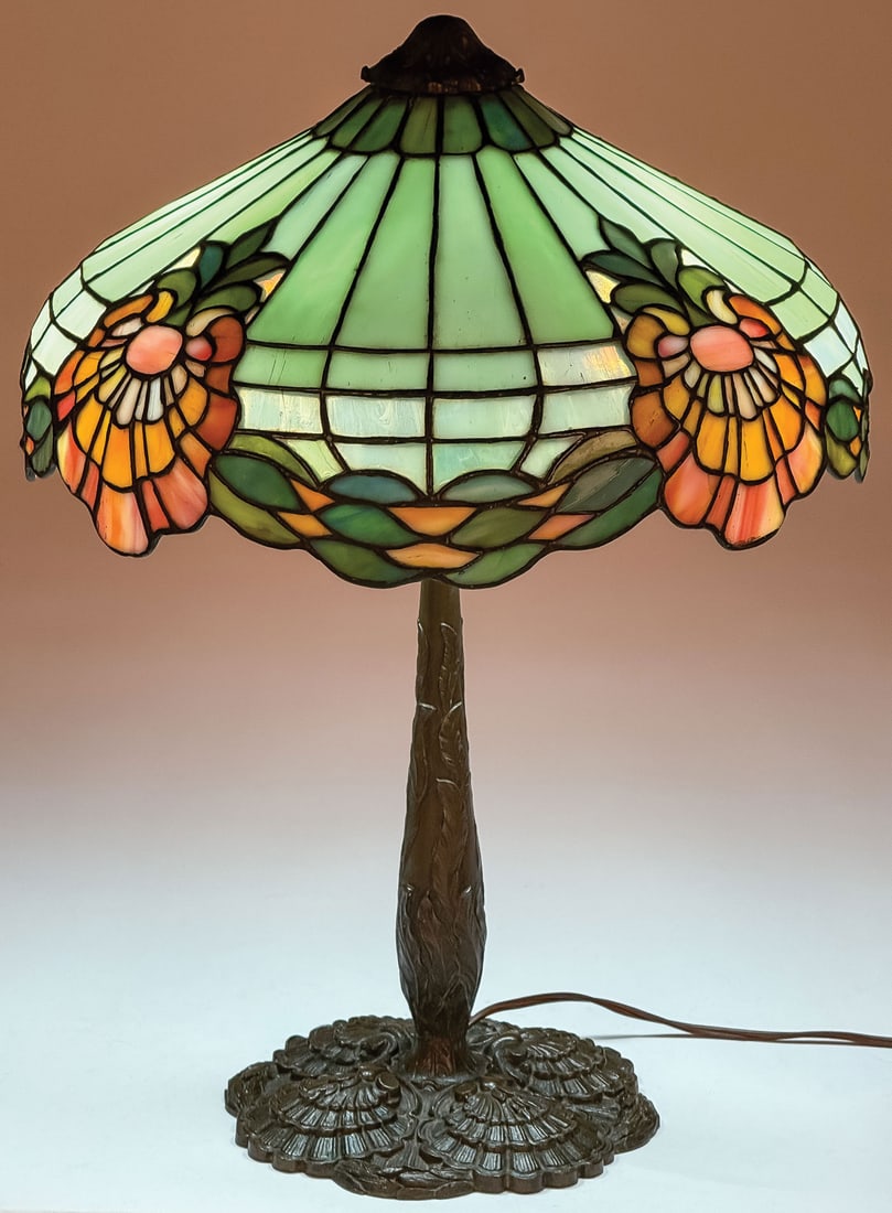 GOOD VINTAGE LEADED GLASS TABLE LAMP, GORHAM (1 of 5)