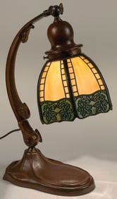 HANDEL MAPLE LEAF OVERLAY DESK LAMP