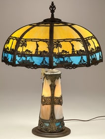 STATUE OF LIBERTY SLAG GLASS LAMP, C. 1920