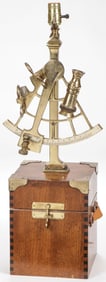 ATTRACTIVE SEXTANT & OAK CASE TABLE LAMP