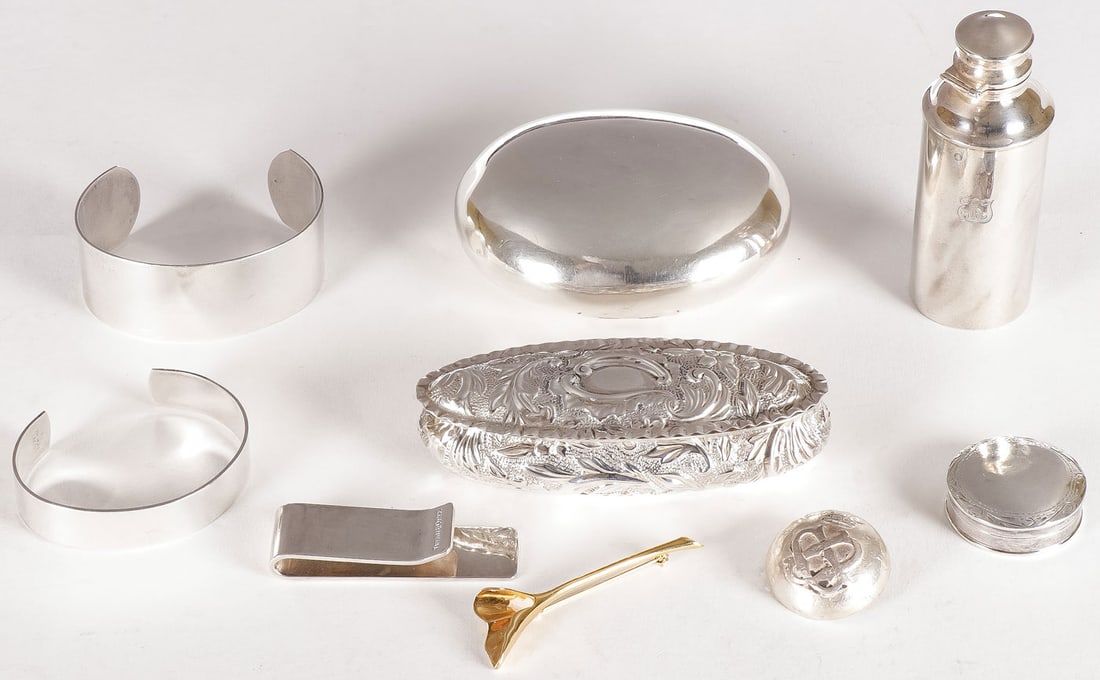 SILVER & GOLD DESKTOP SMALLS & JEWELRY GROUP (1 of 2)