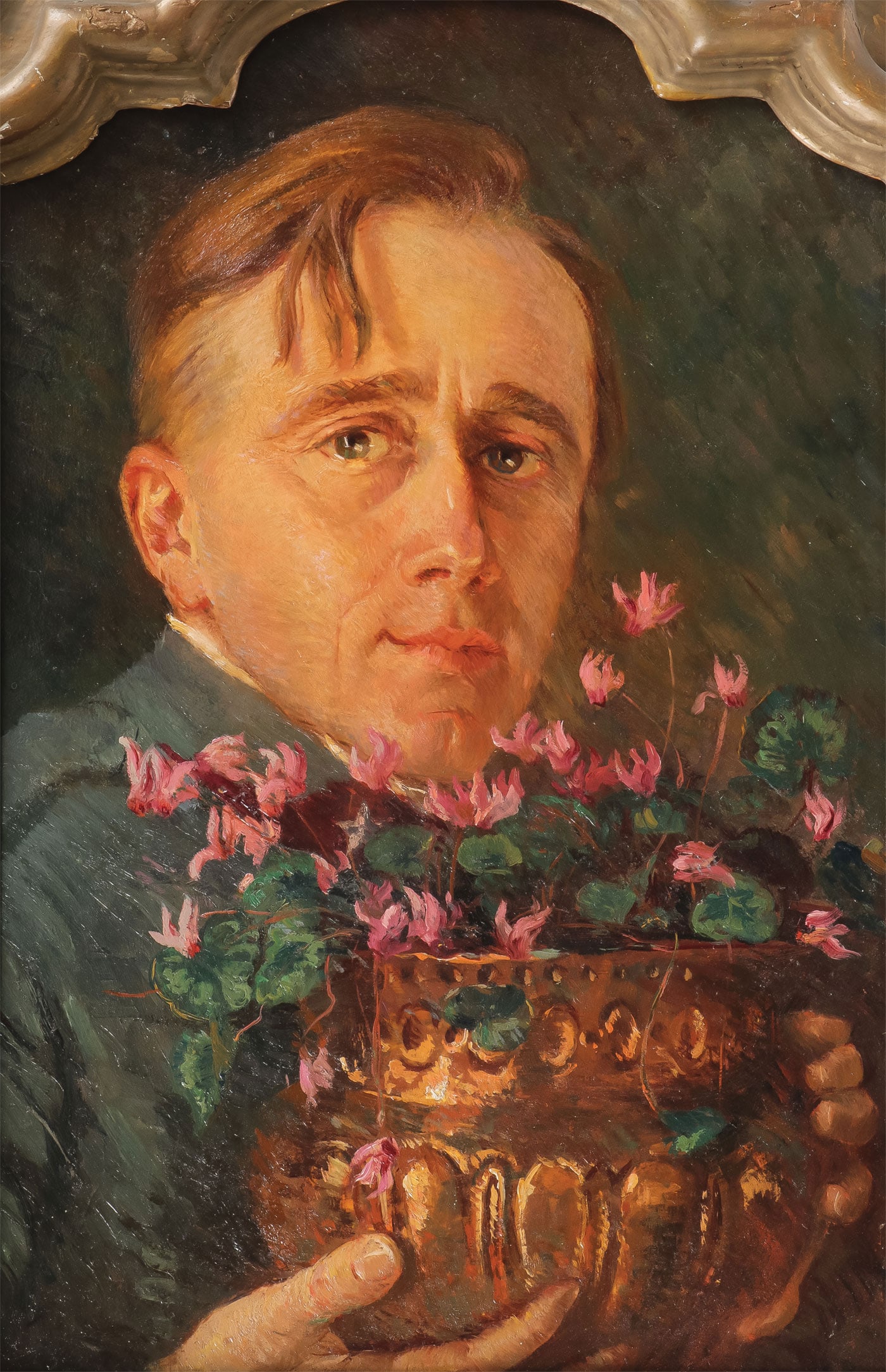 INTERESTING VINTAGE PORTRAIT, C. 1900 (1 of 3)