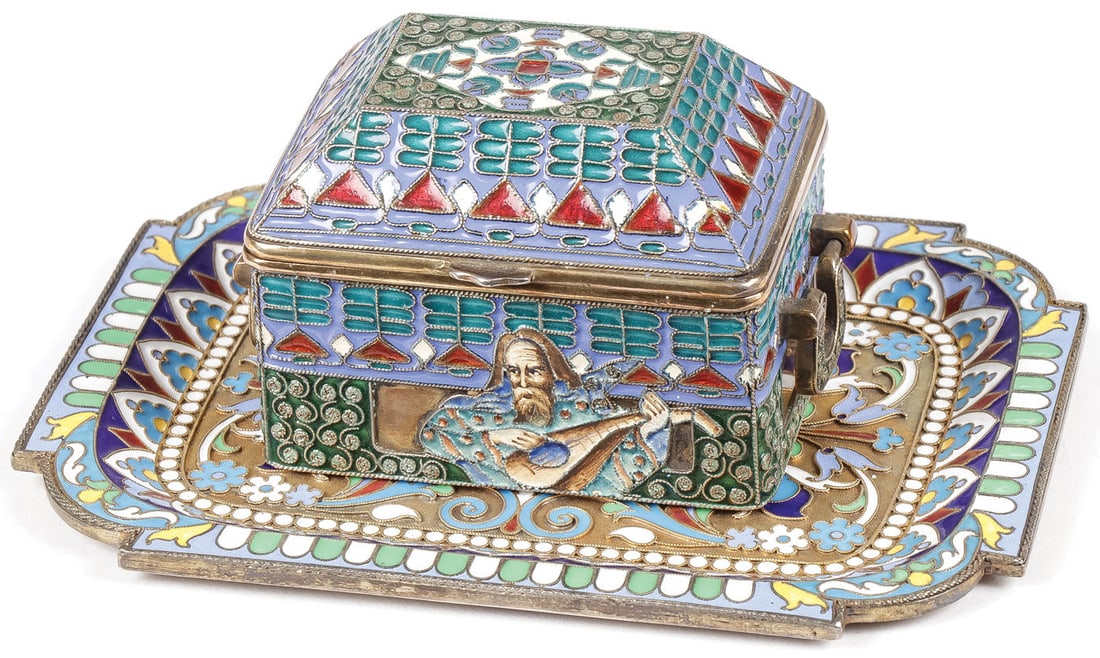RUSSIAN SILVER & ENAMEL BOX AND TRAY: RUSSIAN SILVER & ENAMEL BOX AND TRAY. Comprising an attractive and finely crafted silver gilt and enamel box or casket in the Pan Slavic taste with beveled sloping hinged lid, swivel side handles and