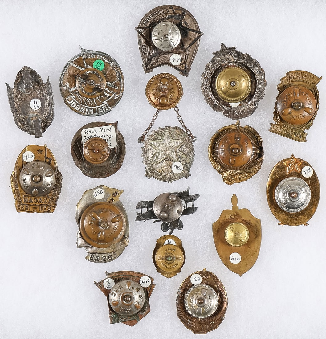 16 GOOD SOVIET BADGES - 2