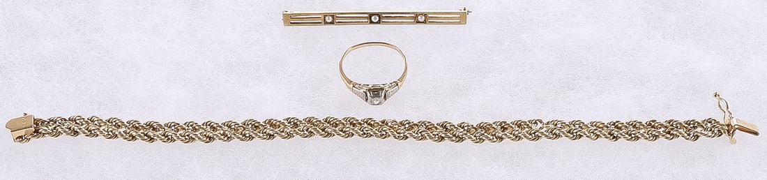 GOOD 14K GOLD JEWELRY GROUP: GOOD 14K GOLD JEWELRY GROUP. Comprising three individual pieces including a 14K yellow gold brooch set with three seed pearls. A ladies 14K yellow gold ring set with a single cut diamond. And a lovely