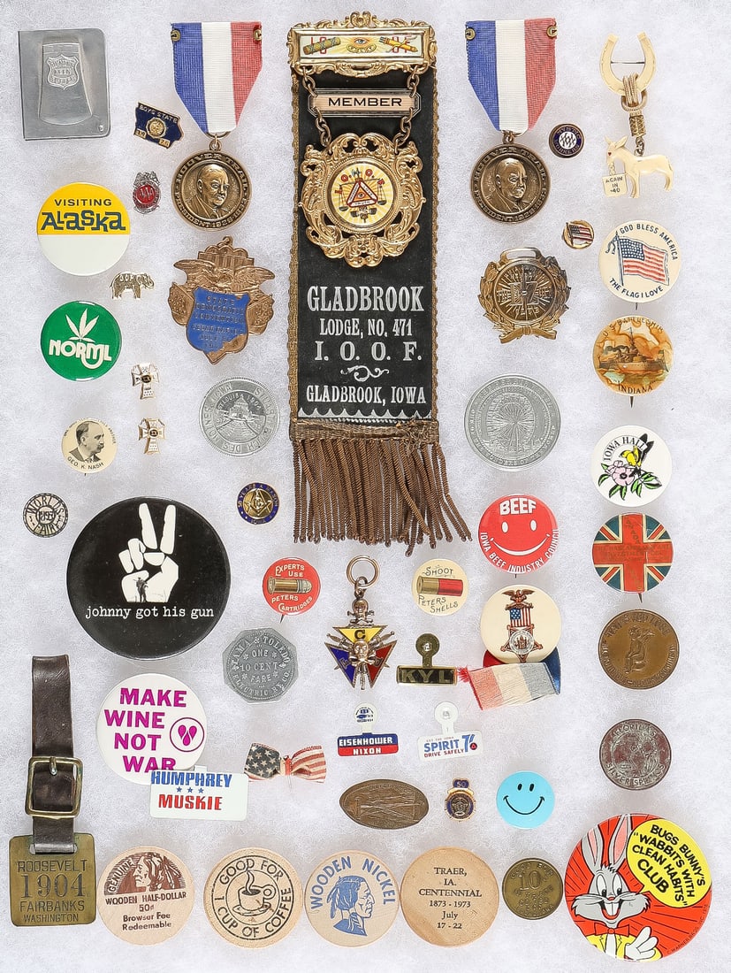 OVER 100 VINTAGE, PINS, BADGES, TOKEN & SOUVENIRS: OVER 100 VINTAGE, PINS, BADGES, TOKEN & SOUVENIRS. Comprising a great group of over 100 vintage pins, buttons, badges, tokens, and souvenir-related items, circa 1893-1973 as shown, including but not l