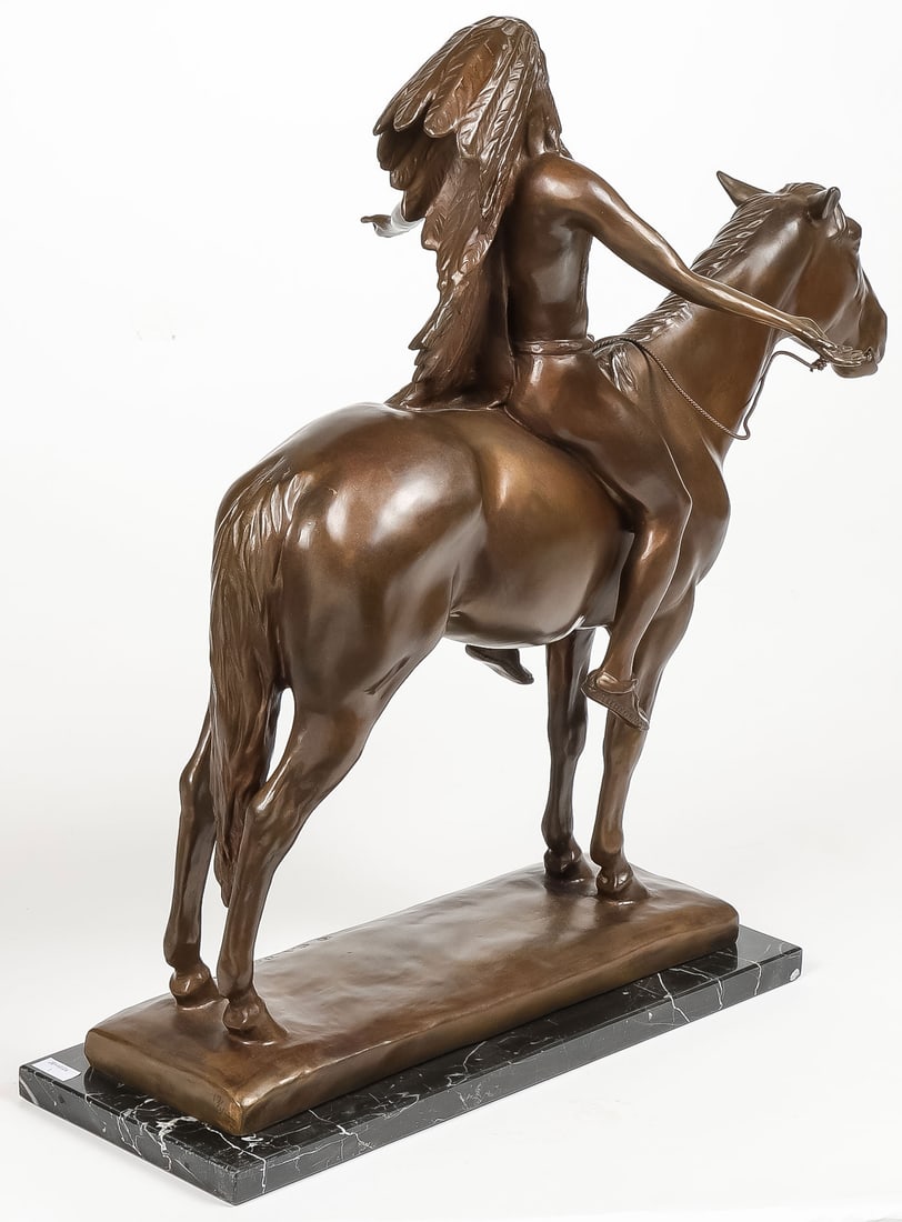 LARGE NATIVE AMERICAN BRONZE - 2