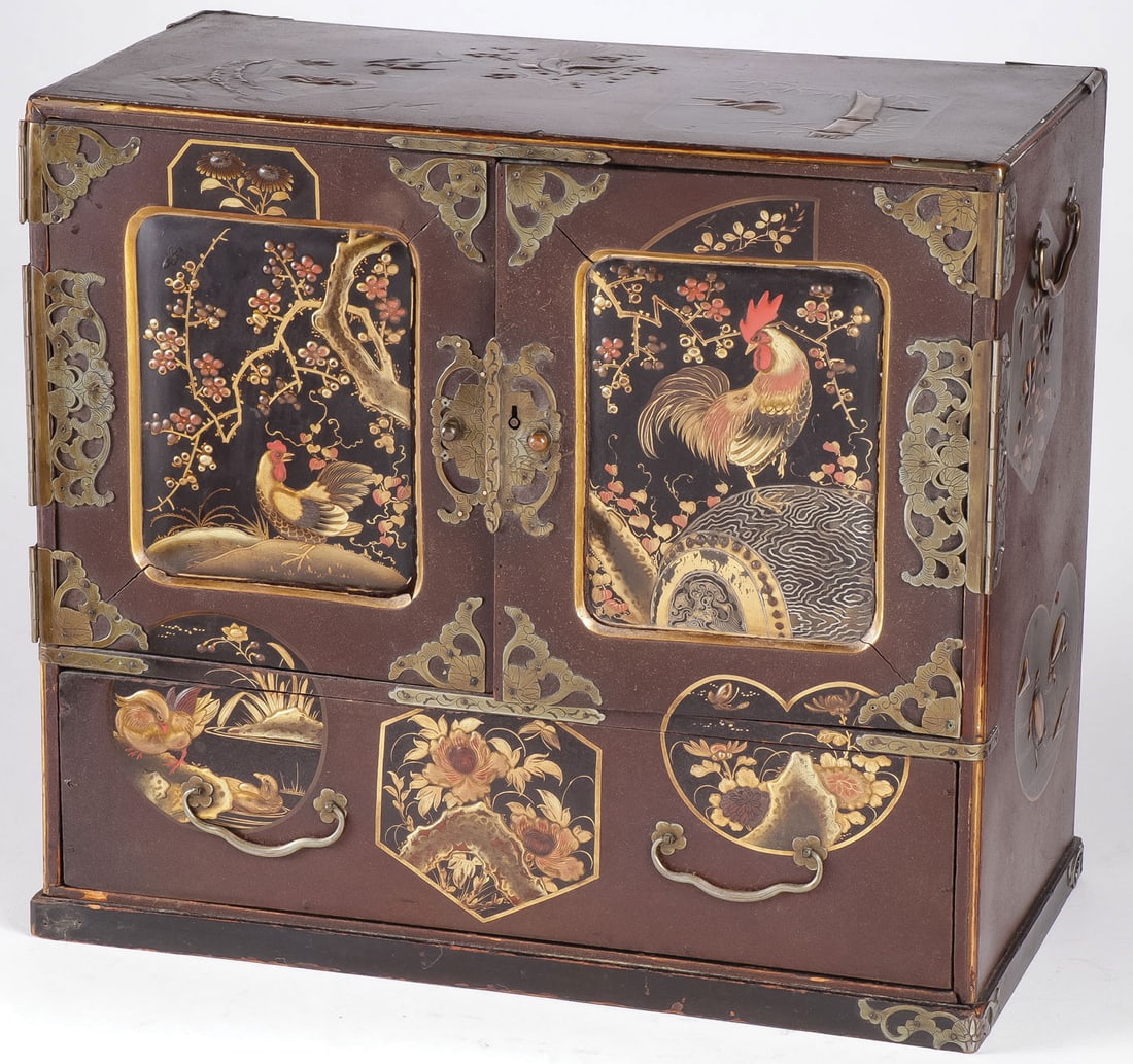 FINE JAPANESE GOLD LACQUERED KODANSU, MEIJI: FINE JAPANESE GOLD LACQUERED KODANSU, MEIJI. Comprising a very fine Japanese lacquered and gilt-decorated table cabinet (kondansu). All five sides finely decorated with raised gilt imagery and mounted