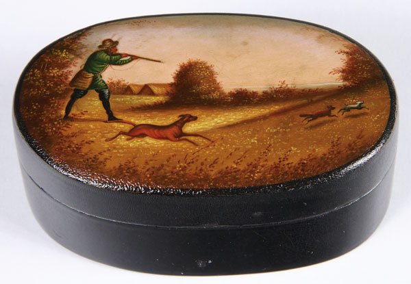 A RUSSIAN LACQUER SNUFF BOX, PROBABLY VISHNIAKOV: A RUSSIAN LACQUER SNUFF BOX, PROBABLY VISHNIAKOV, 19TH CENTURY. Of oval form, the fitted lid painted with a hunting scene. The interior with red lacquer and apparently unmarked, 3.5 inches x 2.1 inche