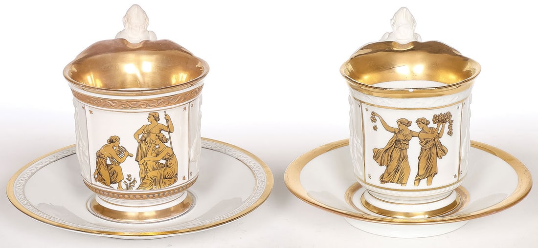GOOD PAIR OF GERMAN PORCELAIN CUPS & SAUCERS (1 of 6)