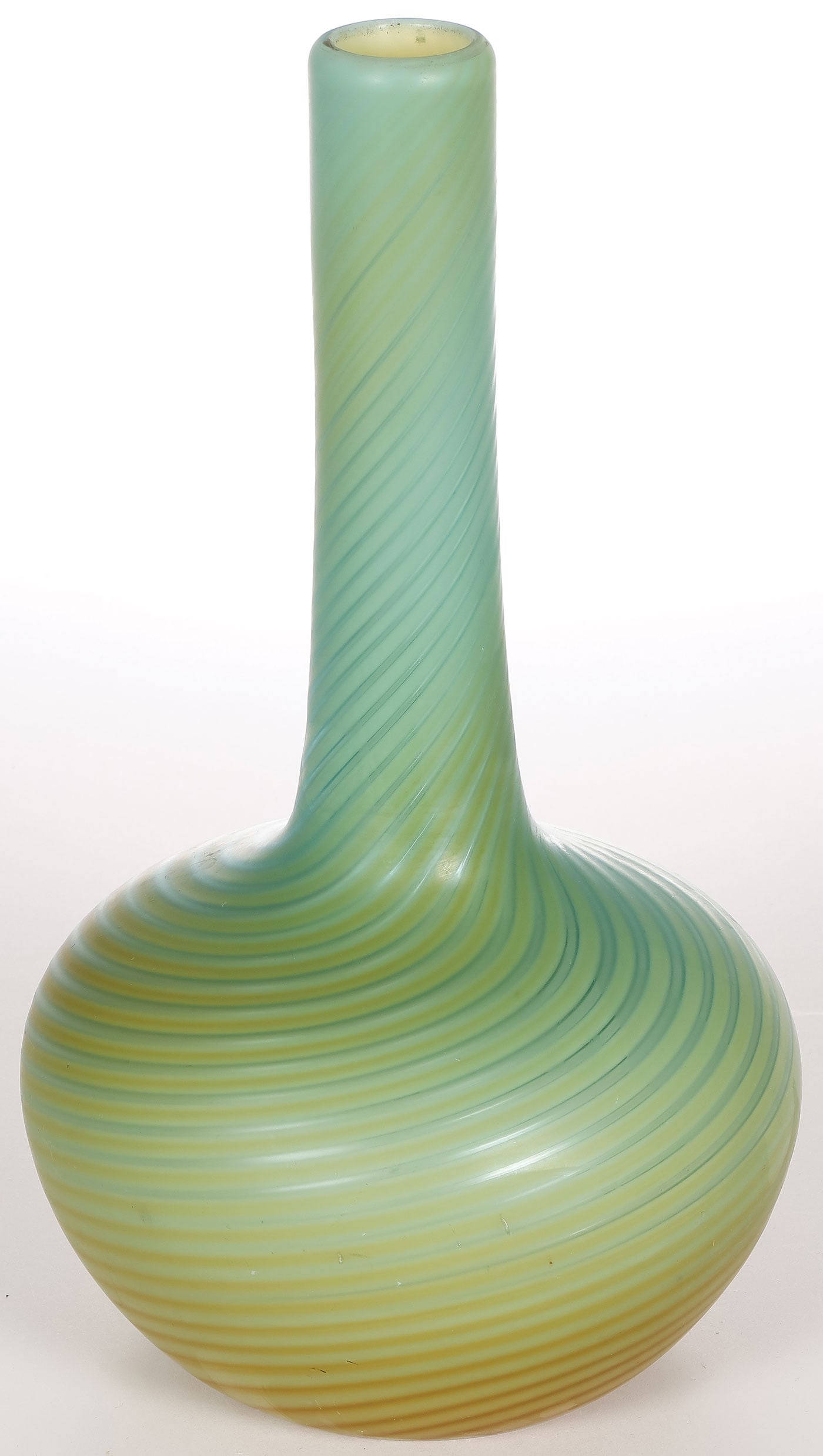 GOOD STEVENS & WILLIAMS SWIRL VASE (1 of 2)