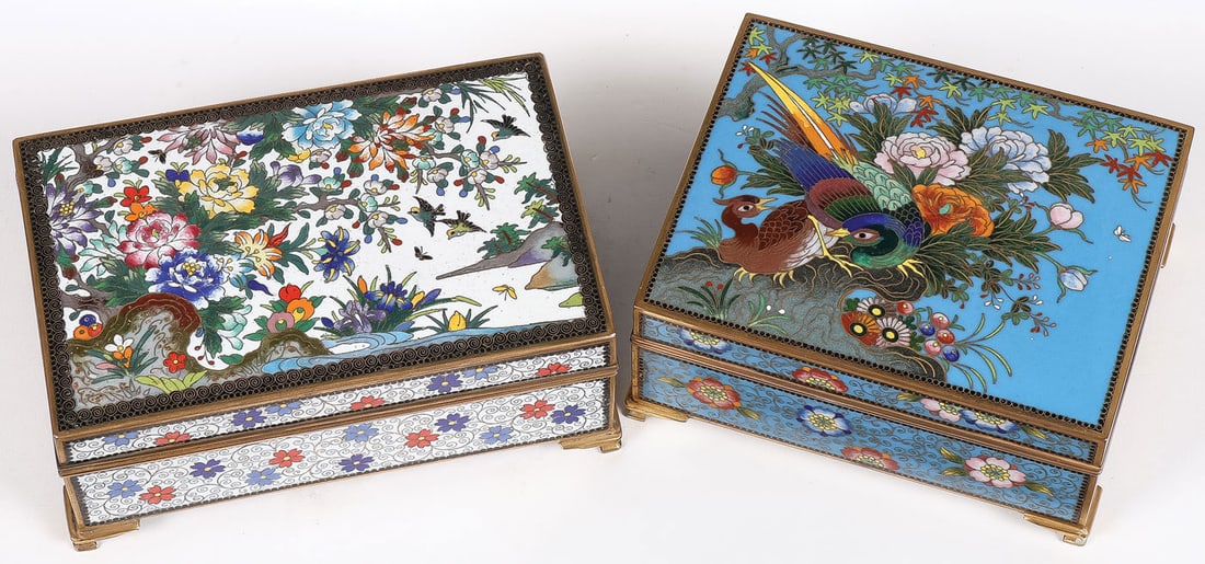 PR OF SIGNED JAPANESE CLOISONNE BOXES, MEIJI: PR OF SIGNED JAPANESE CLOISONNE BOXES, MEIJI. Comprising a pair of very finely enameled Japanese signed cloisonne boxes, Meiji. Both resting on gilt bracket feet, one of rectangular form, the hinged l